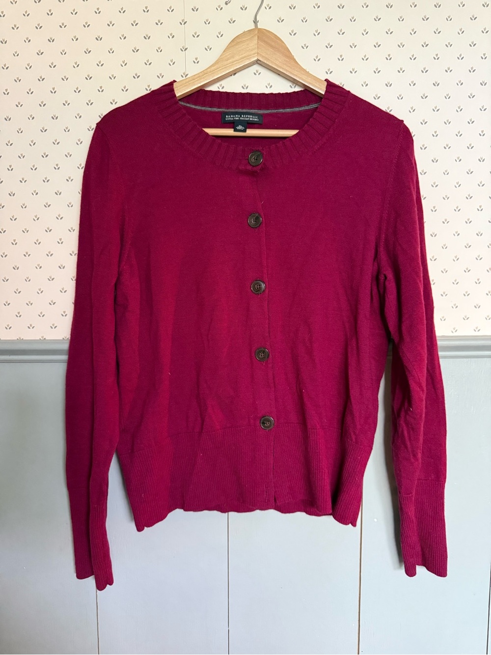 Extra fine Merino Wool Cardigan Sweater